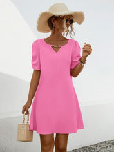 Load image into Gallery viewer, Chain Notched Short Sleeve Dress