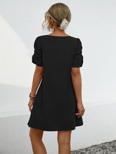 Load image into Gallery viewer, Chain Notched Short Sleeve Dress