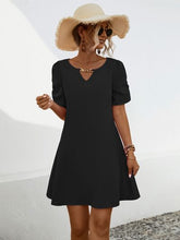 Load image into Gallery viewer, Chain Notched Short Sleeve Dress